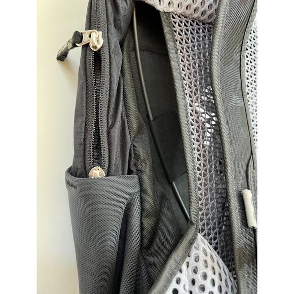 Deuter Race Air 10 Bike Backpack Black NEW. - Picture 7 of 12